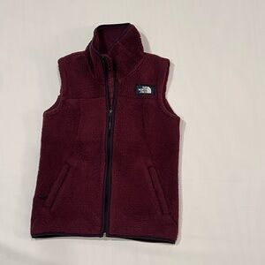 The North Face Full Zip Campshire Sherpa Fleece Vest Womens Small Red/ Maroon